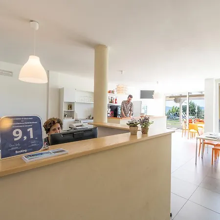 La Chioma Di Berenice Garda Aparthotel 3*