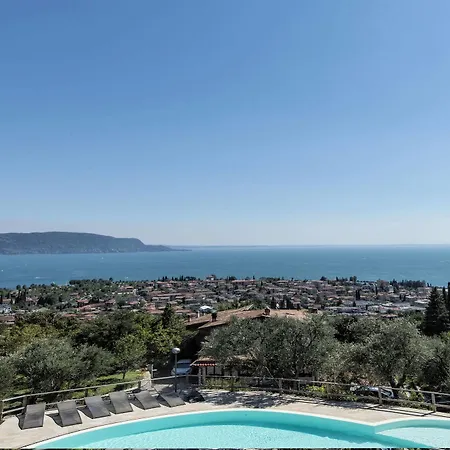 La Chioma Di Berenice Garda Aparthotel Toscolano Maderno