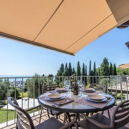 La Chioma Di Berenice Garda Апарт-отель