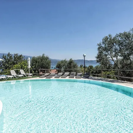 La Chioma Di Berenice Garda 4*