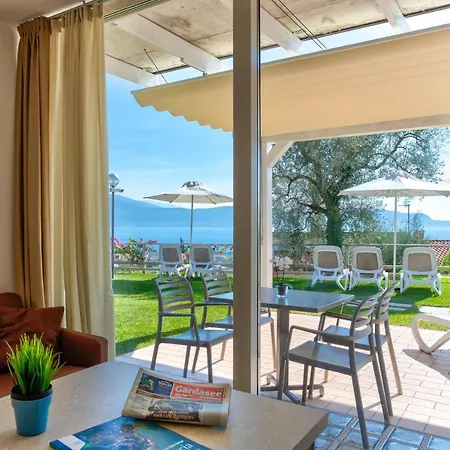 La Chioma Di Berenice Garda Aparthotel 3*